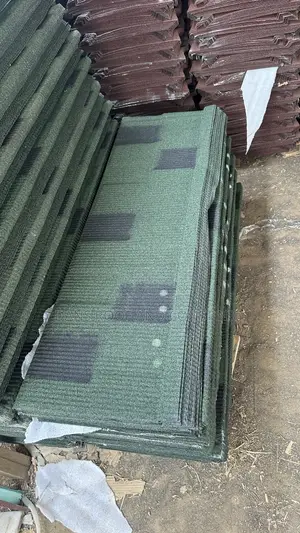 Green Mix Black Shingle With Black Patch