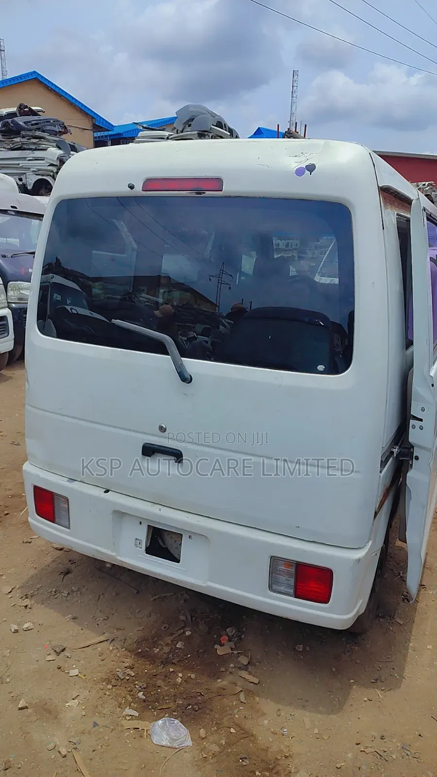 Suzuki Every 2010 White