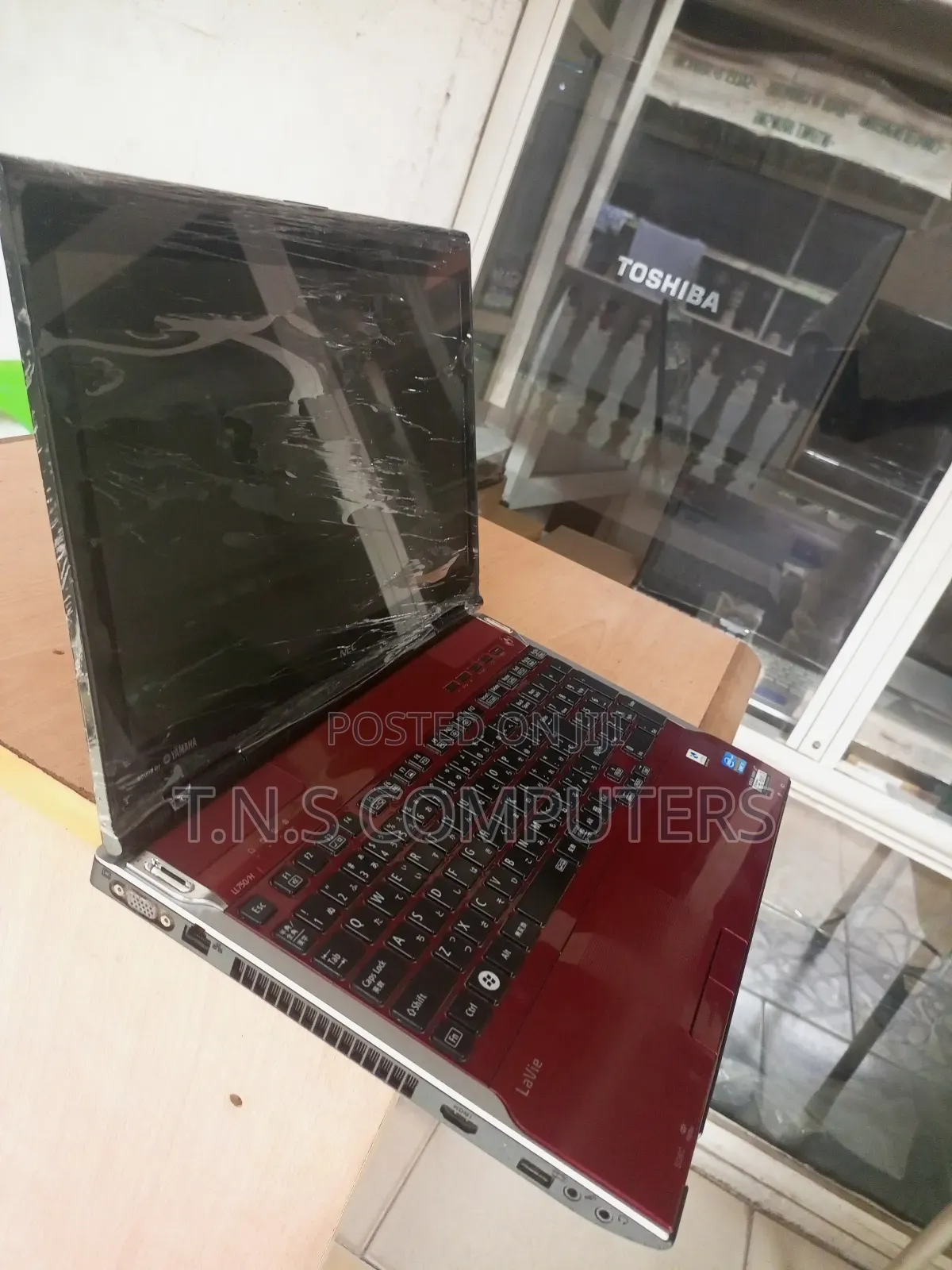 Laptop NEC N22A 8GB Intel Core i7 HDD 320GB