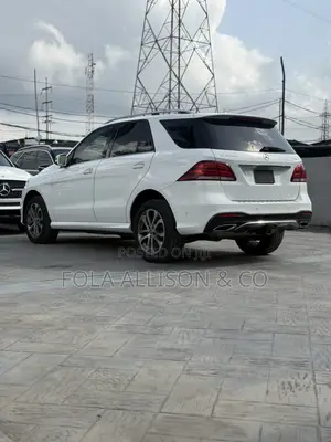 Mercedes-Benz GLE-Class GLE 400 4MATIC 2017 White