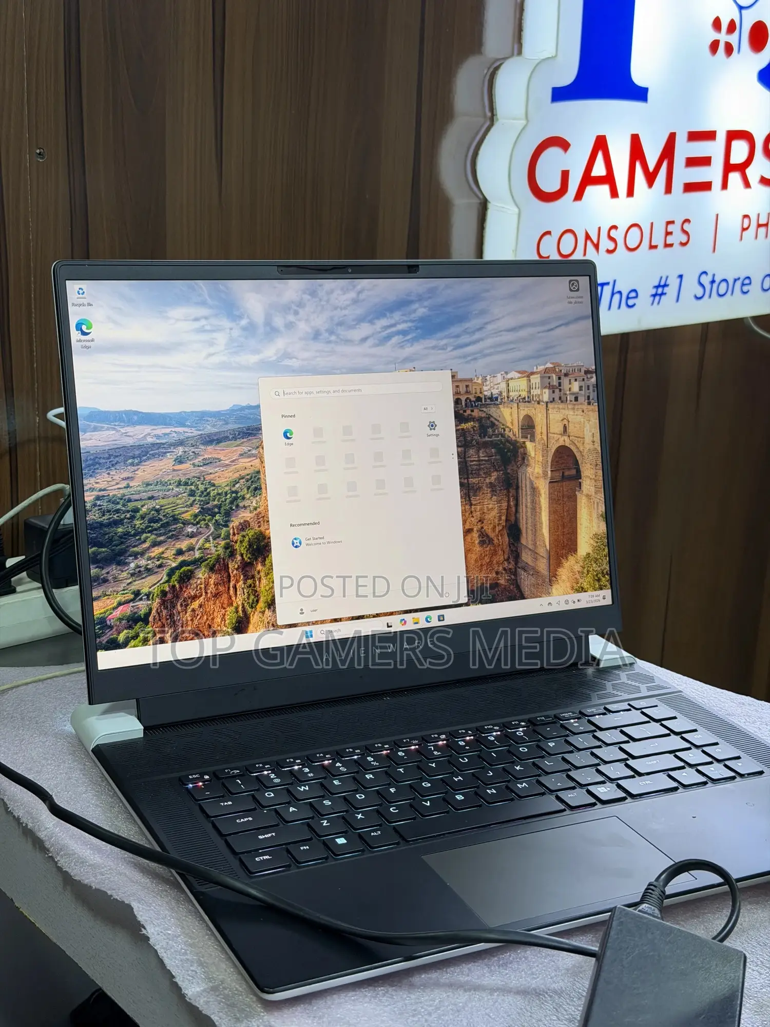 Laptop Dell Alienware X16 r1 16GB Intel Core i7 SSD 1T