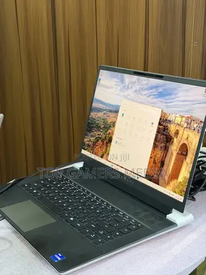 Laptop Dell Alienware X16 r1 16GB Intel Core i7 SSD 1T