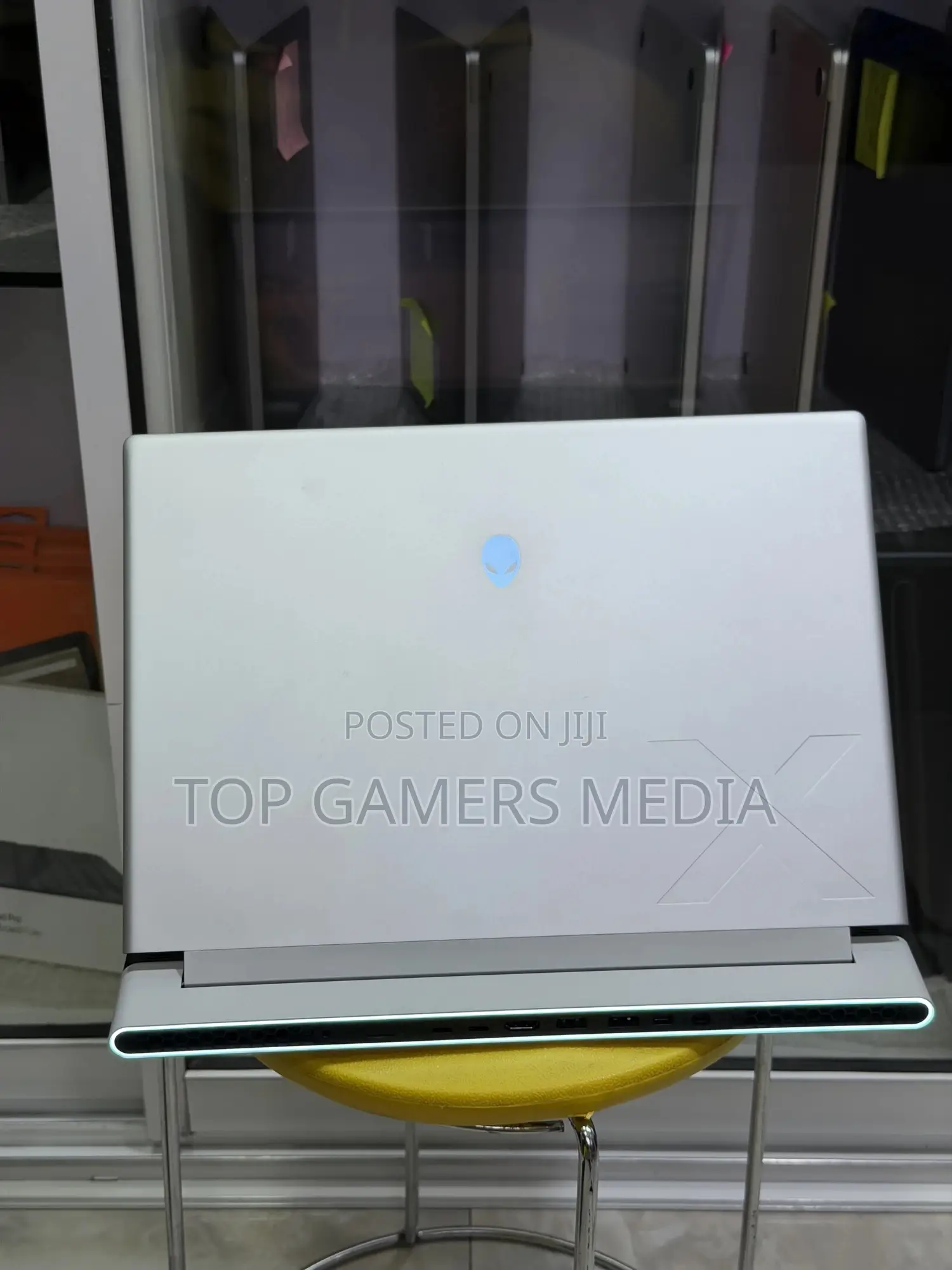 Laptop Dell Alienware X16 r1 16GB Intel Core i7 SSD 1T