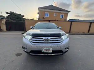 Toyota Highlander Limited 4x4 2009 Silver