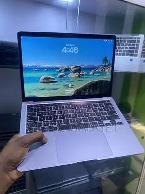 Laptop Apple MacBook Pro 2020 8GB Apple M1 SSD 1T