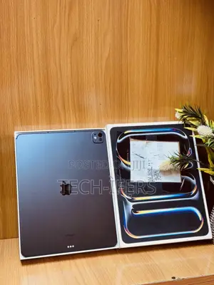 Apple iPad Pro 13 (2024) 512 GB