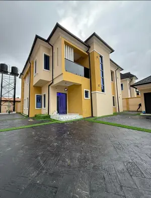 4bdrm Duplex in Star Gate Oluyole for sale