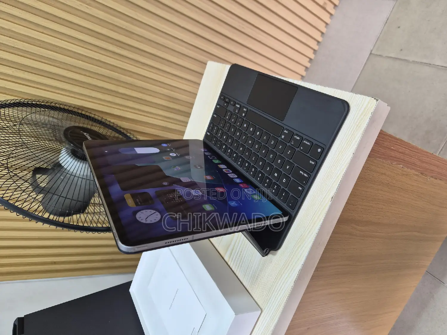 Apple iPad Pro (2022) 256 GB Gray