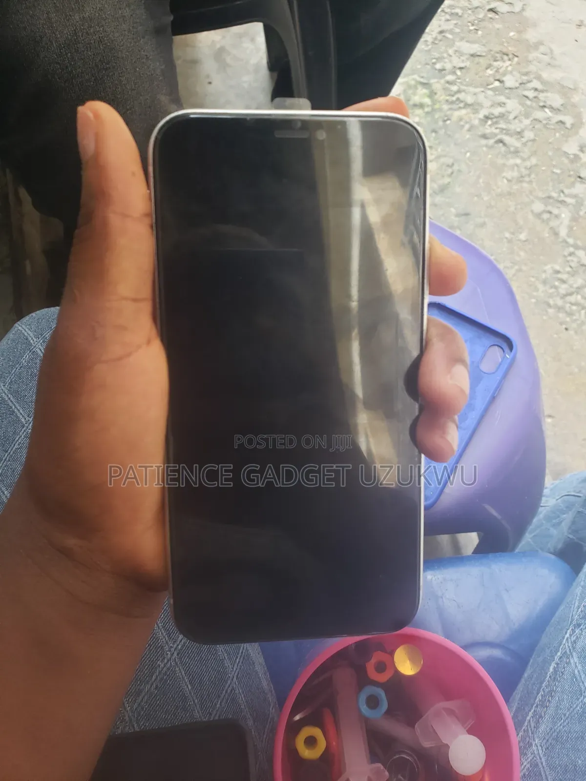 Apple iPhone XR 64 GB White