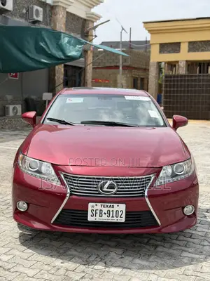 Lexus ES 350 FWD 2015 Red