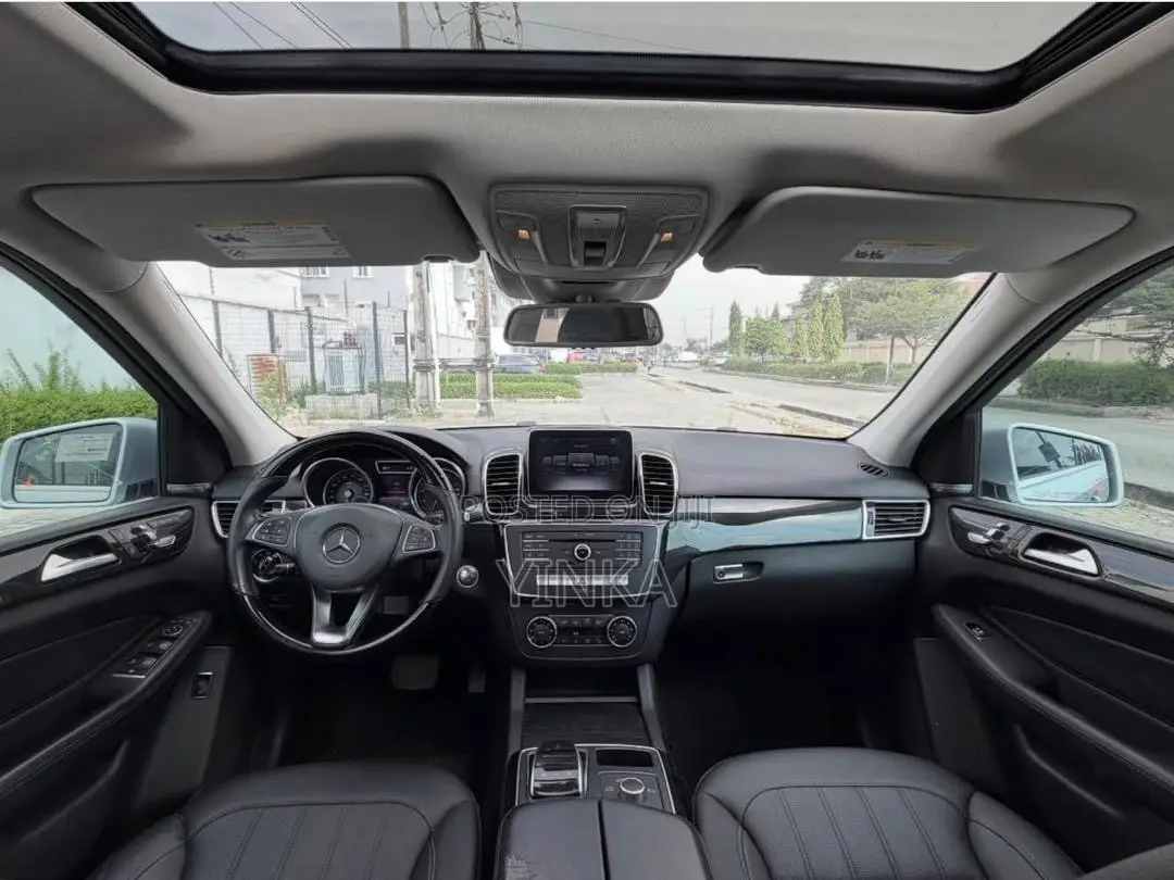 Mercedes-Benz GLE-Class 2017 Silver