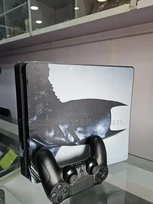 Ps4 Slim With One Pad