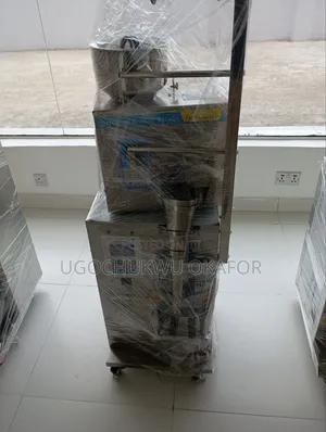 FZL Packaging Machine (0-100g)