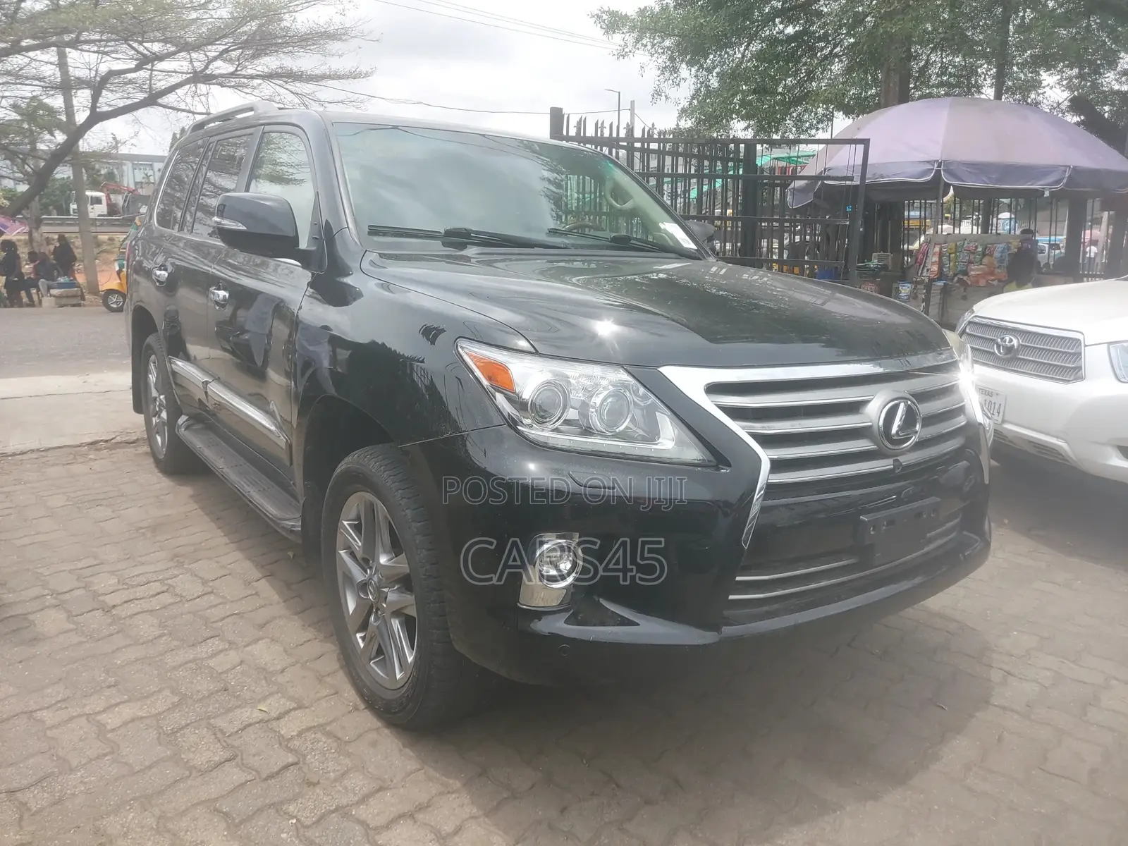 Lexus LX 570 AWD 2014 Black