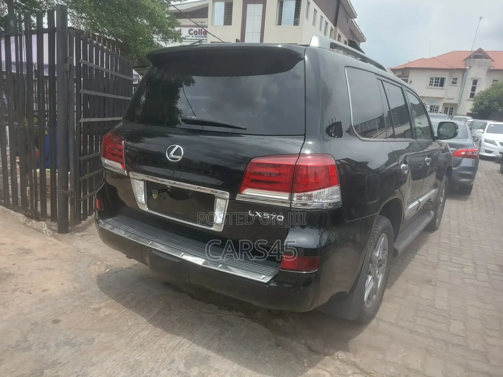Lexus LX 570 AWD 2014 Black