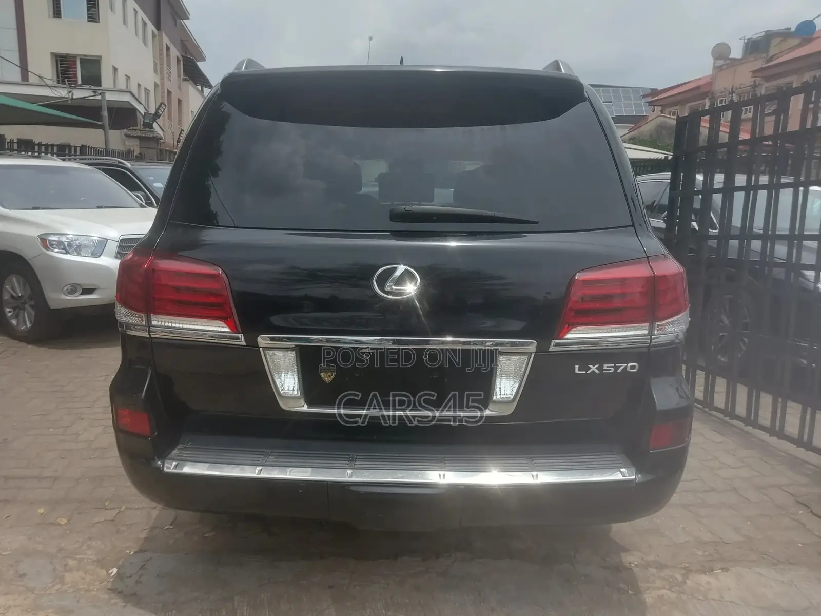 Lexus LX 570 AWD 2014 Black
