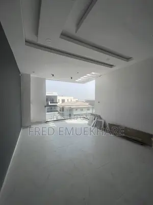 5bdrm Duplex in Ogudu Gra Phase 1 for sale