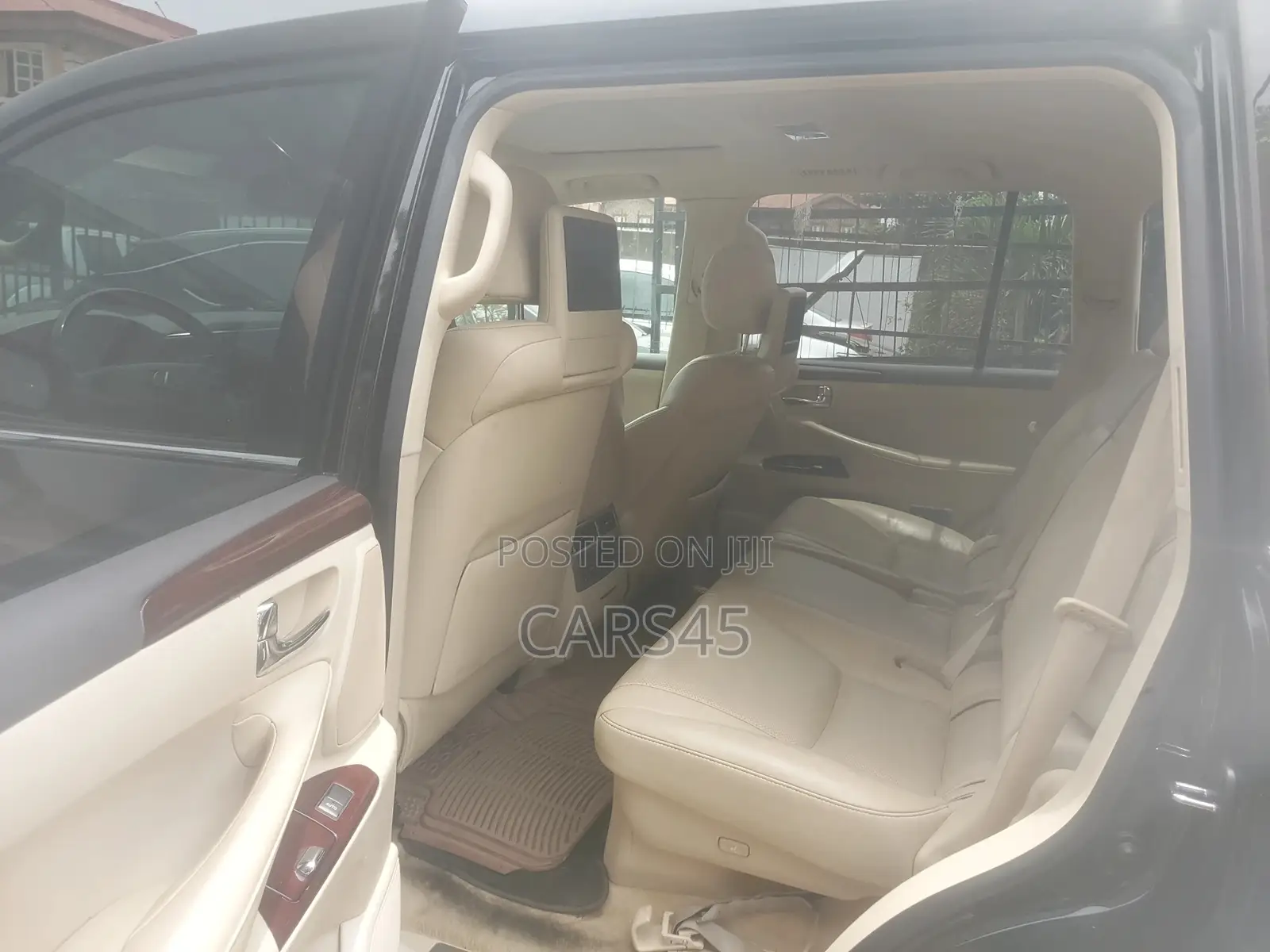 Lexus LX 570 AWD 2014 Black