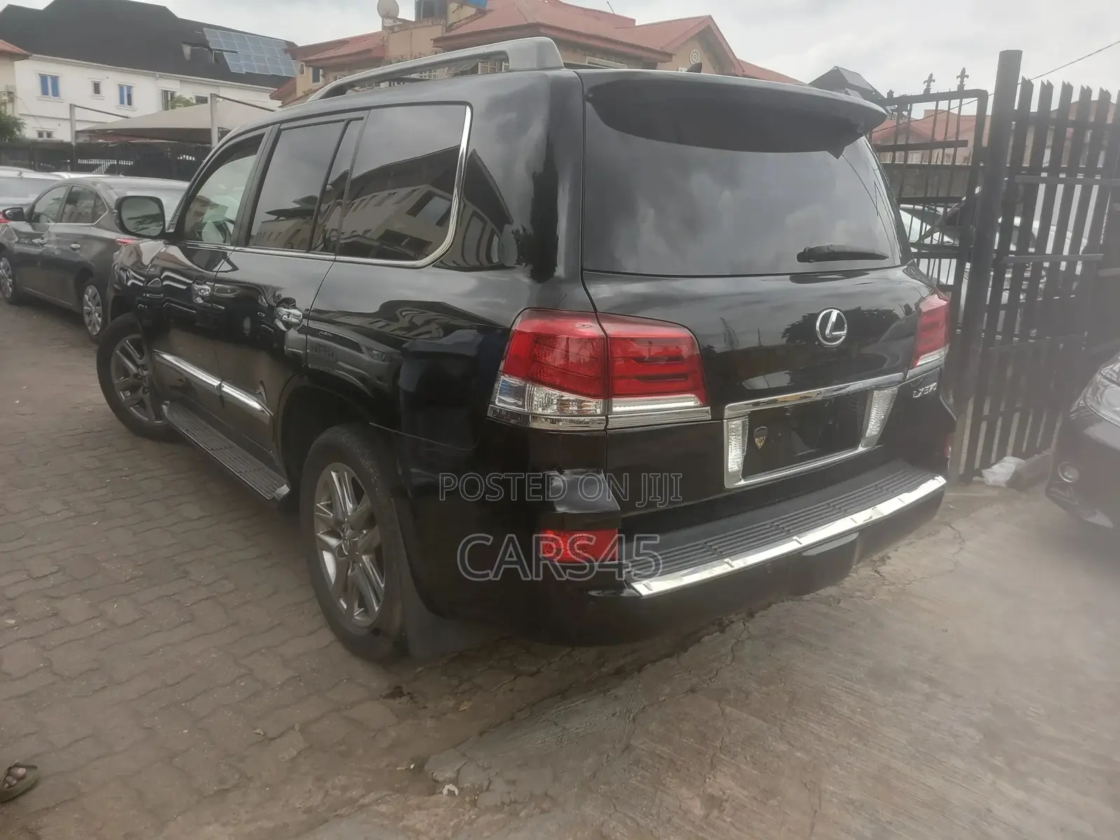 Lexus LX 570 AWD 2014 Black