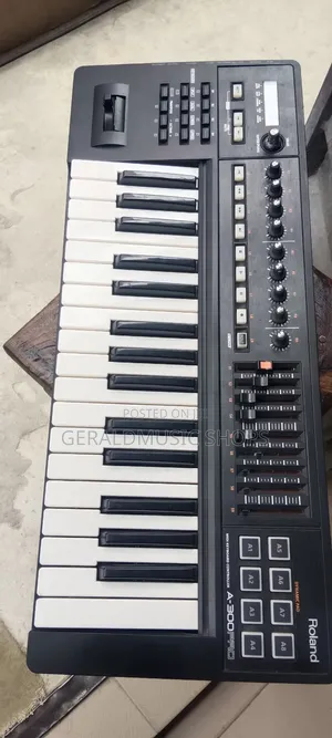 Uk Used Roland a-300 Pro