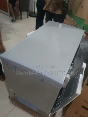 Bona 318 Litres Solar Chest Freezer – Dual Temperature Versatility