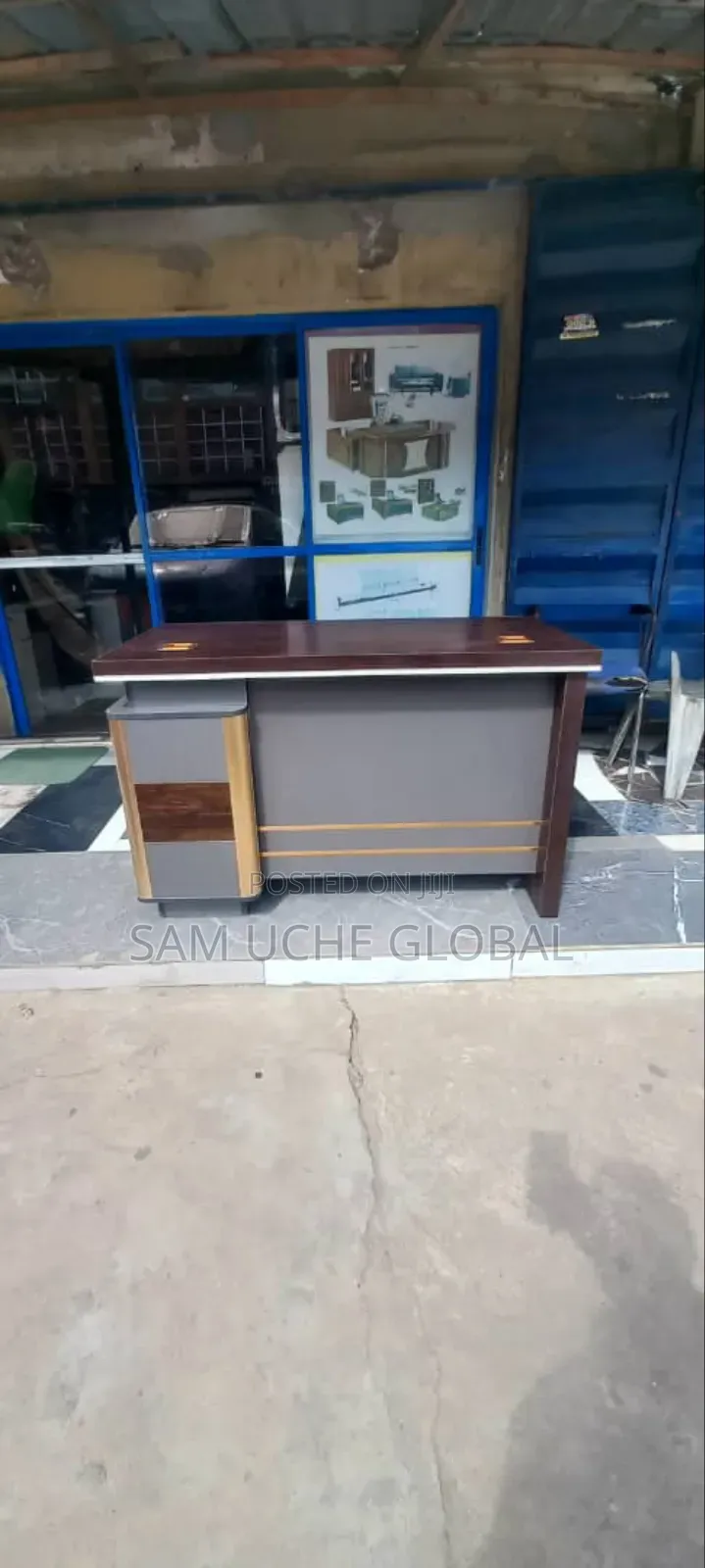 Mini Executive Table