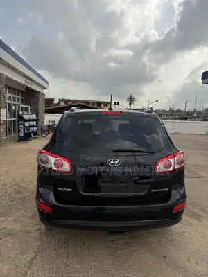 Hyundai Santa Fe Limited 2010 Black