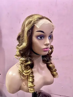 SDD Luxury Bounce 5by5 Closure Birthmark Wig Col4/30