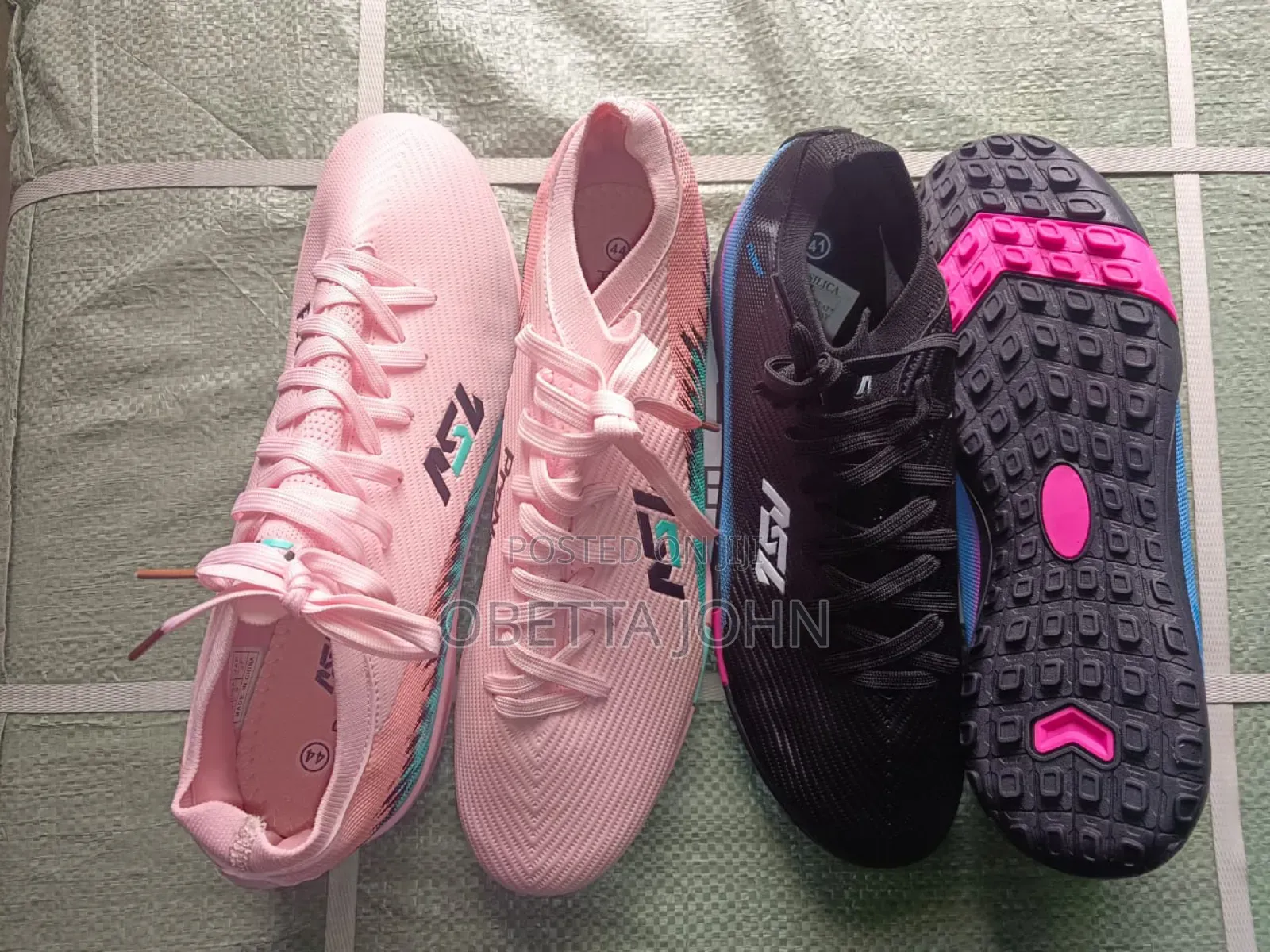 Canvas and Boot for Your Outdoor Fitness