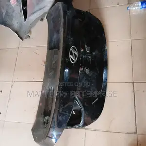 Hyundai Elantra 2012 Boot