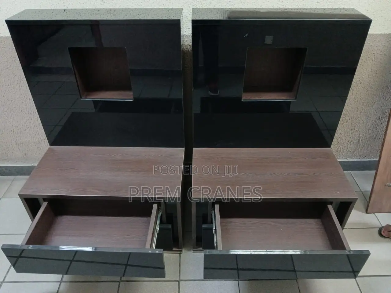 Vanity Set (Modern Dressing Table)