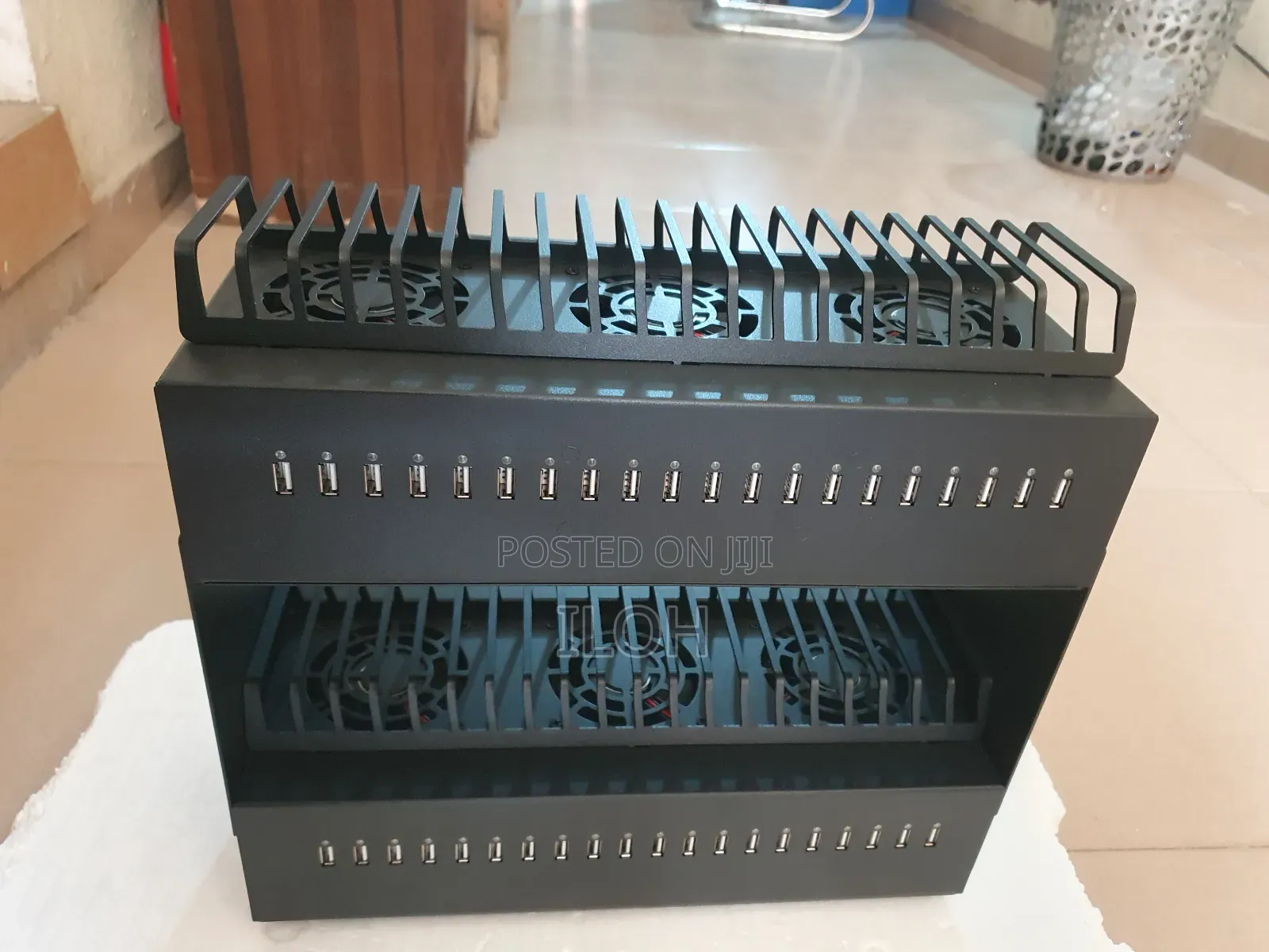 Multiple Usb Charging/Data Transfer Hub