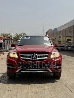 Mercedes-Benz GLK-Class 350 2014 Red
