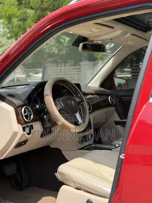 Mercedes-Benz GLK-Class 350 2014 Red