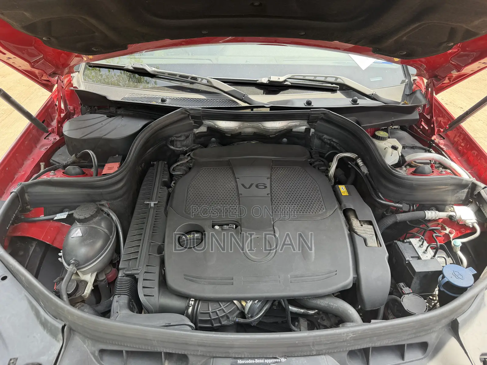 Mercedes-Benz GLK-Class 350 2014 Red