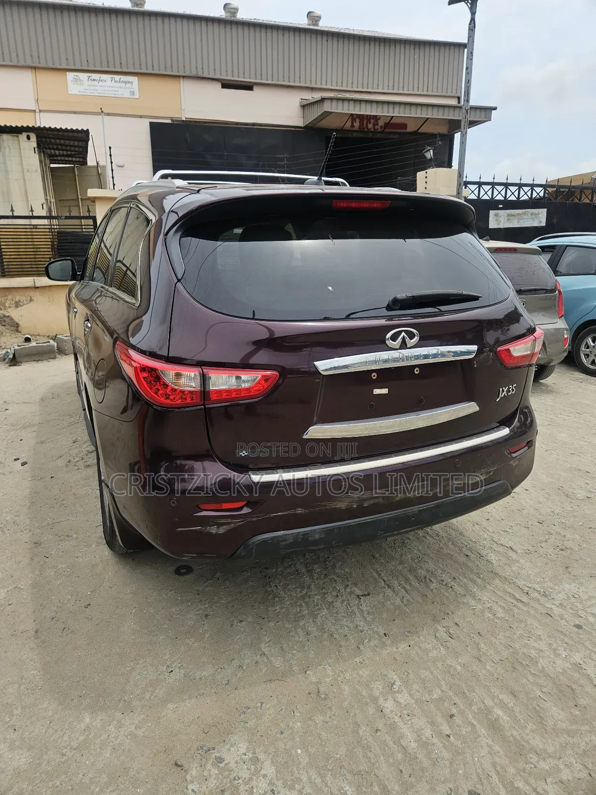 Infiniti JX 2013 Red
