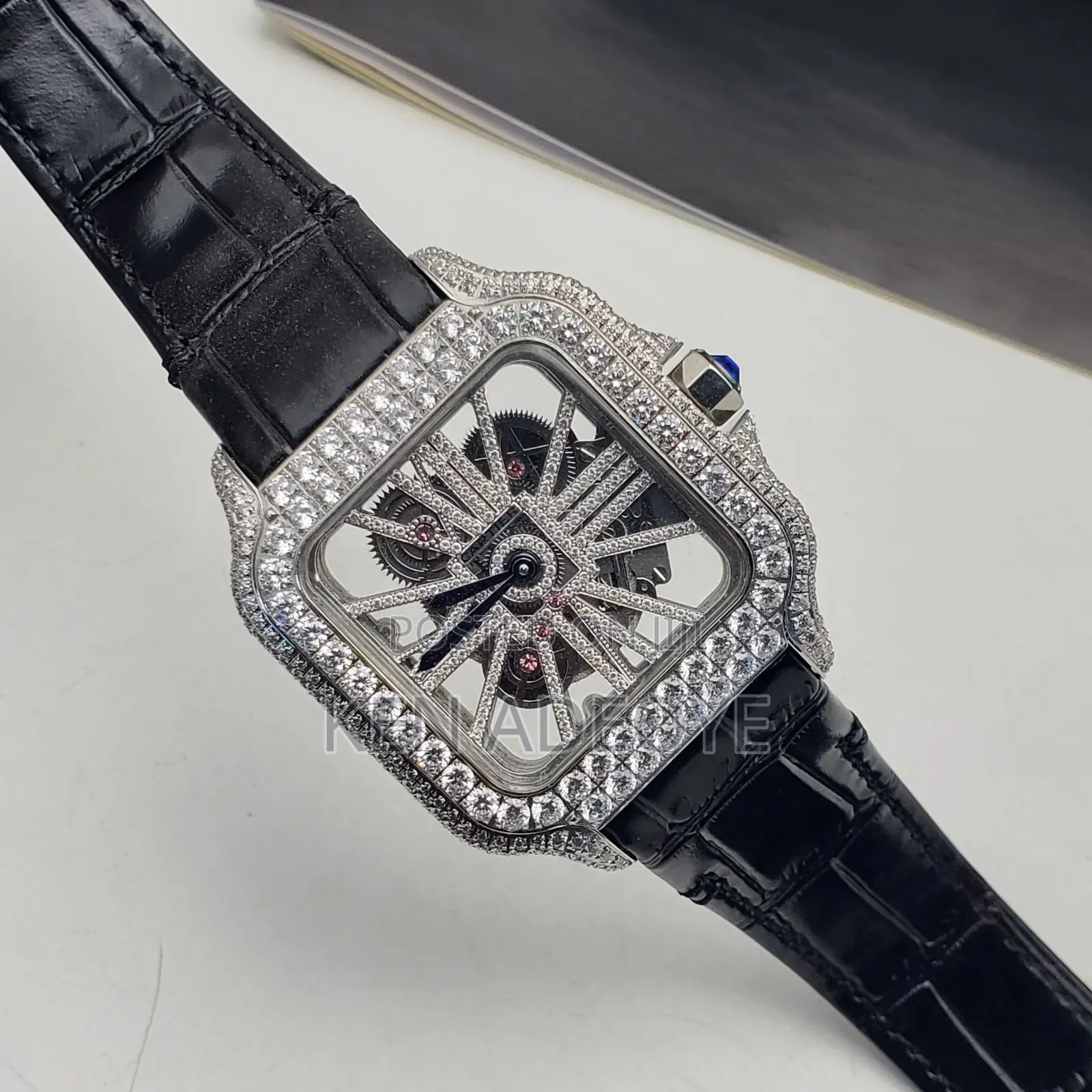 Carter Skeleton Stone Head Leather