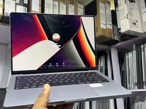 Laptop Apple MacBook Pro 2021 M1 32GB Apple M1 Pro SSD 1T