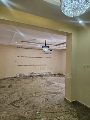 3bdrm Apartment in Wuse 2 for rent