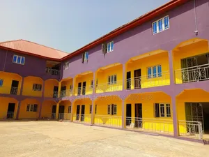 Educational Facilities in Prime Location