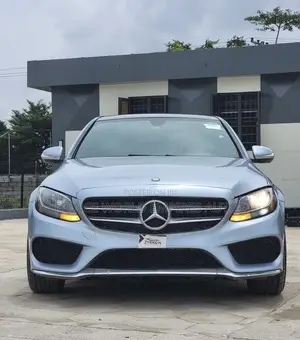 Mercedes-Benz C300 Sport 4Matic Sedan AWD (2.0L 4cyll 7A) 2016 Green