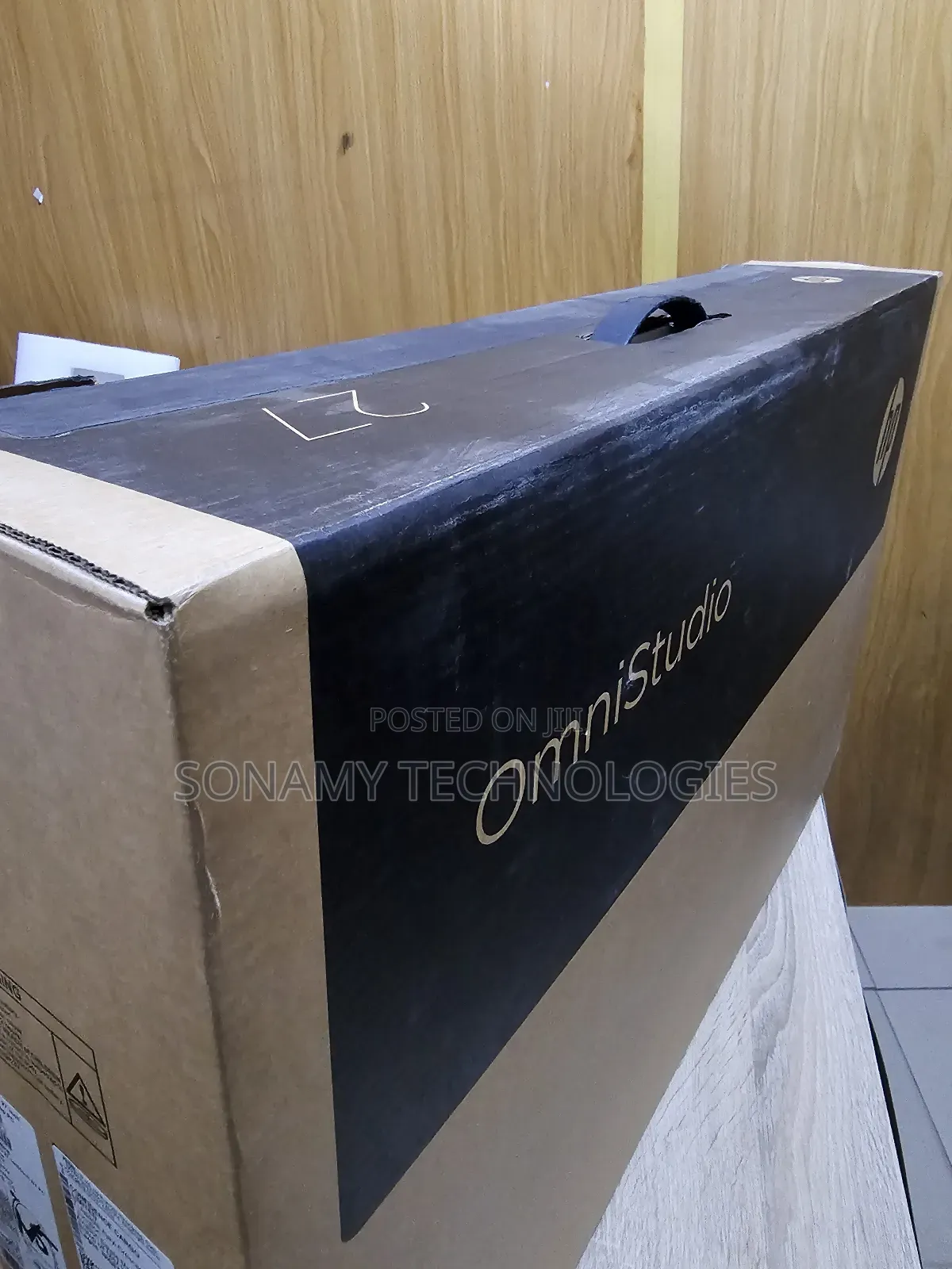 New Desktop Computer HP AiO 27 16GB Intel Core Ultra 5 SSD 1T