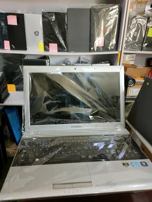 Laptop Samsung Notebook Flash (NP530) 8GB Intel Core i3 HDD 512GB