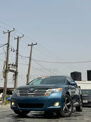 Toyota Venza V6 AWD 2012 Blue