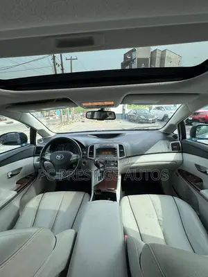 Toyota Venza V6 AWD 2012 Blue
