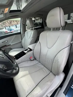 Toyota Venza V6 AWD 2012 Blue