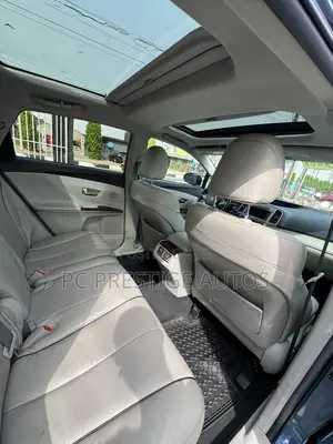 Toyota Venza V6 AWD 2012 Blue