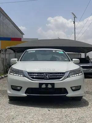 Honda Accord 2015 White