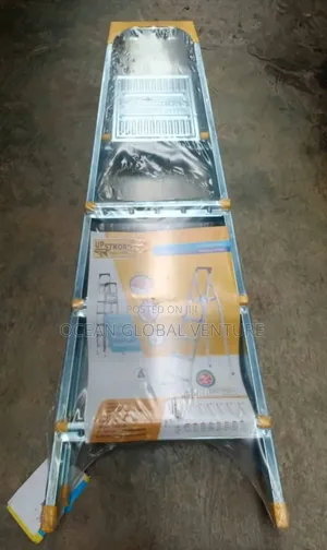 4 Step Galvanized Ladder