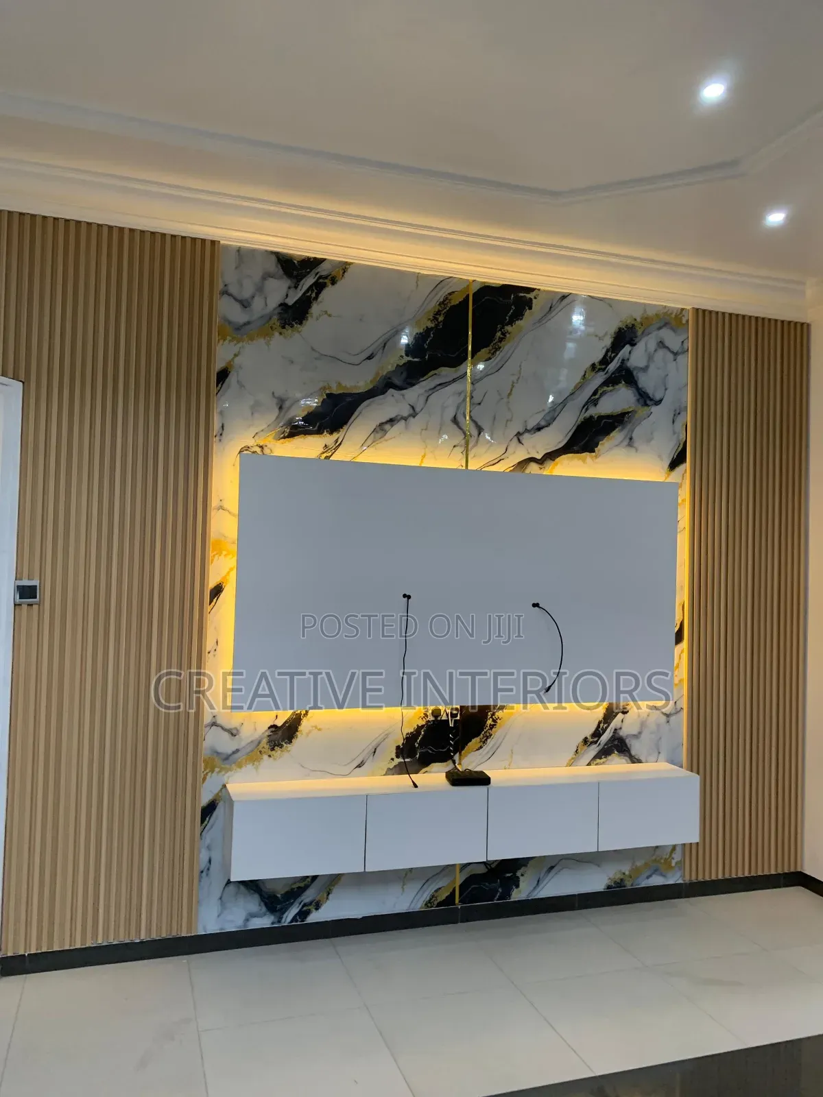 Fluted Panel/Marble Sheet Tv Console